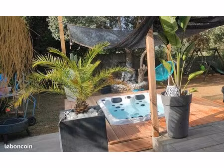 maison familiale 135 m² avec terrain de 769 m² à vinassan