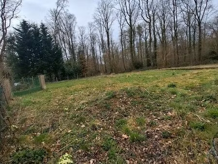 terrain de 1440m²