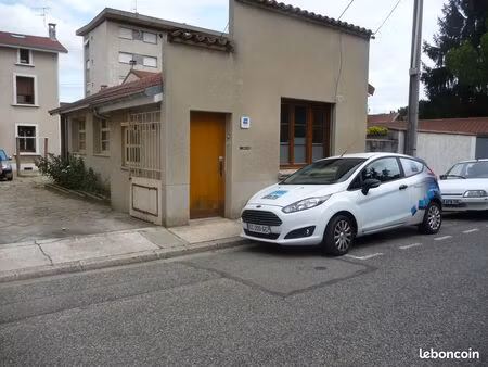 local à usage de bureau ou commerce