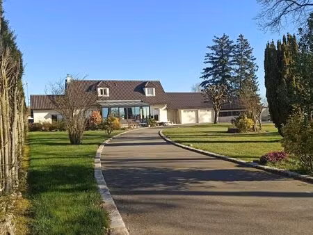 maison 7 pièces 167 m²