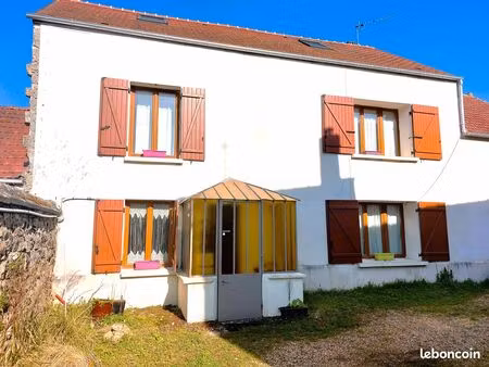 maison 5 pièces 136 m2