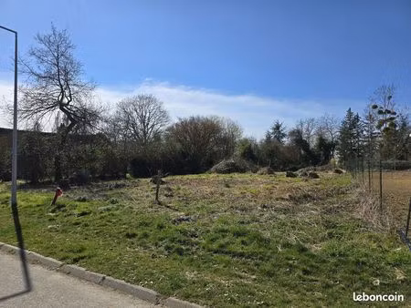 terrain 901 m² beton-bazoches