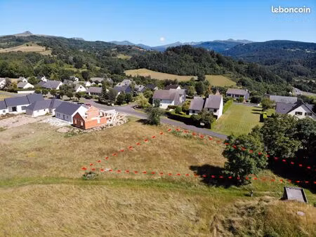 terrain viabilisé de 1457 m2