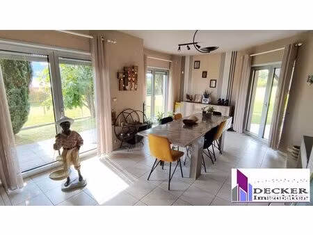 maison 6 pièces 141 m²