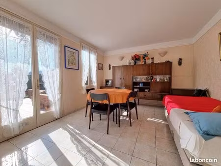 maison de ville 5 pièces 102 m²