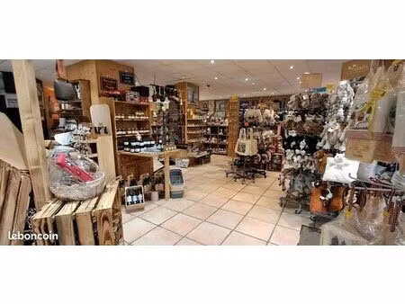 local commercial 113 m²