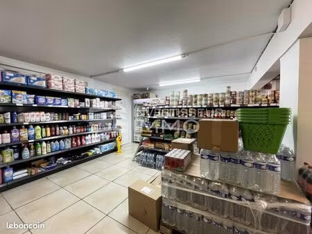 local commercial 80 m²