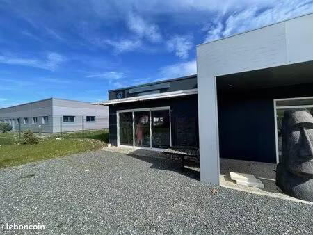 local commercial 150 m²