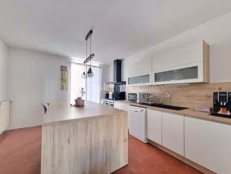 maison en pierre de 122 m² à maison-rouge