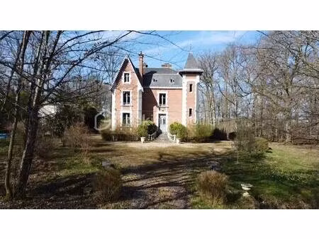 maison de 197 m² à ouzouer-sur-trezee