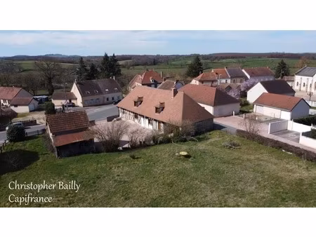 maison à colombage  133 m² sur un terrain de 1800 m²