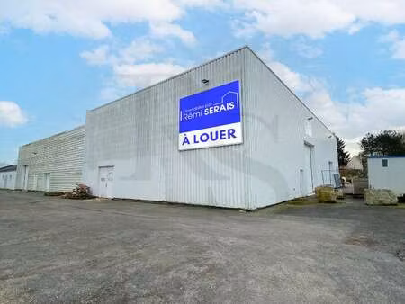location bureaux et commerces à falaise (14700) : à louer / 125m² falaise