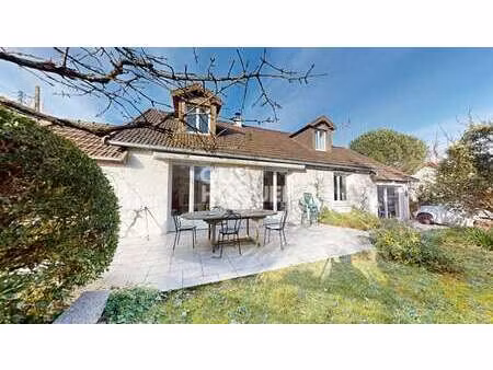 vente maison à jullouville (50610) : à vendre / 145m² jullouville