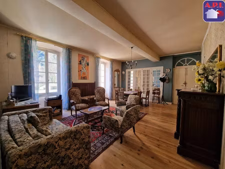 vente appartement 5 pièces 112 m² à tarascon-sur-ariege (09400)  69 500 €