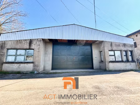 st pierre la palud entrepot 350 m2