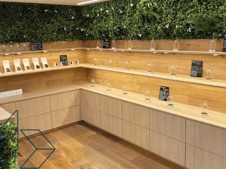 vente commerce 38 m² auray (56400)