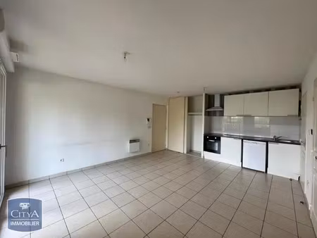 appartement à louer 2 pièces 44.79 m² - danjoutin (90) - 510€