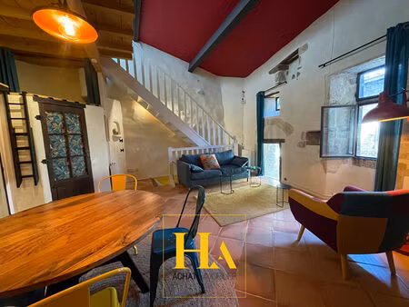 mirmande ! maison au coeur du village en pierre