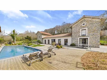 vente maison 9 pièces 350 m² soorts-hossegor (40150)