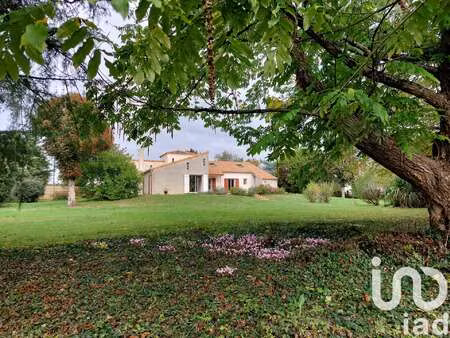 vente demeure d'exception à landemont (49270) : à vendre / 336m² landemont