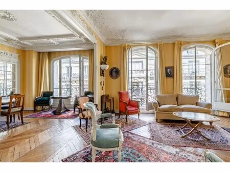 passy - muette - 6 pieces - etage eleve - 4 chambres + studette - cave - parkings