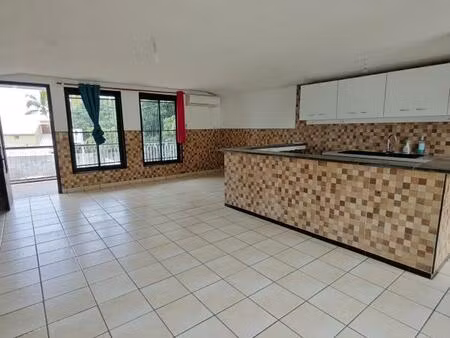 local professionel saint paul la baie