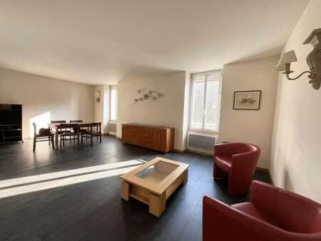 vente appartement 3 pièces à saint-père-en-retz (44320) : à vendre 3 pièces / 74m² saint-p