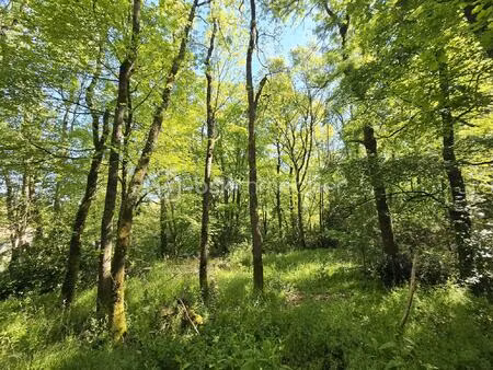 terrain de 1 015 m² à flourens