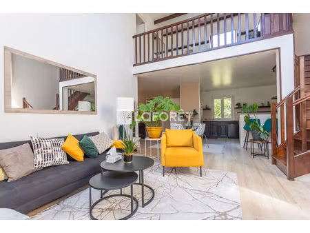 maison t6 varennes-jarcy à vendre