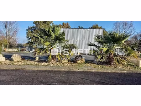 vente locaux professionnels 3 pièces 298 m² à saint-seurin-sur-l'isle (33660)  395 900 €