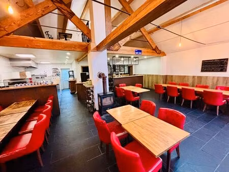superbe bâtiment horeca