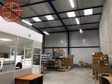 location entrepôt escalquens 31750