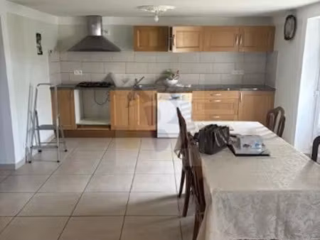 location meublée appartement 2 pièces 59.03 m² à roullet-saint-estèphe (16440)  620 €