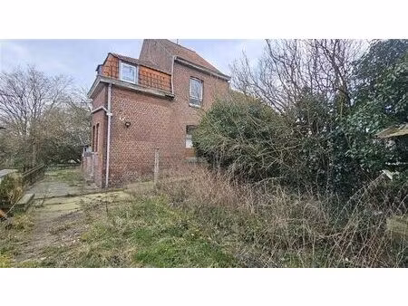 maison à restaurer + jardin