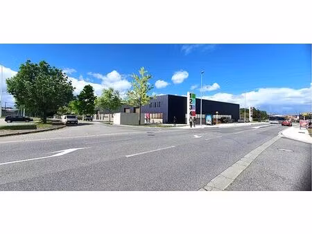 vente local d'activités portet sur garonne 2 399 m²