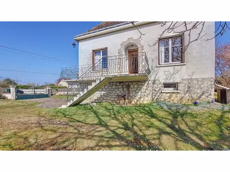 vente maison 6 pièces 130 m² à saint-laurent-en-gâtines (37380)  199 700 €