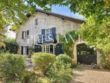maison de luxe à vendre à saint-laurent-de-gosse