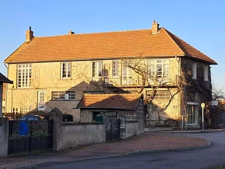 maison 6 pièce(s) 177 m2