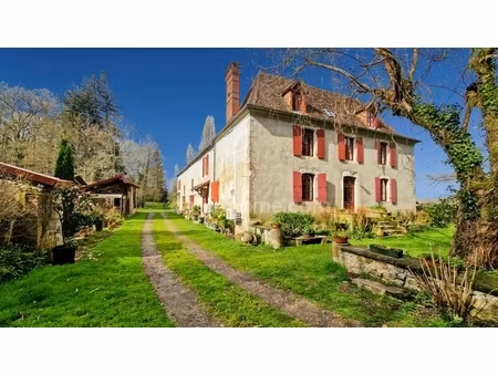 proche de salies de bearn