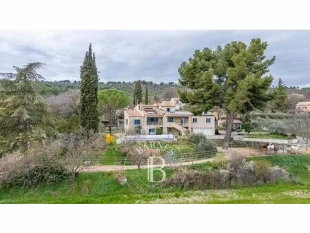 vente maison 15 pièces 308m2 manosque 04100 - 800000 € - surface privée