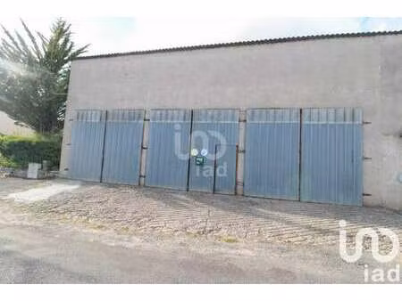 vente garage et parking à saint-victor-et-melvieu (12400) : à vendre / 120m² saint-victor-