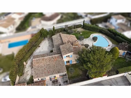 vente maison 6 pièces 256 m² à marignane (13700)  850 000 €