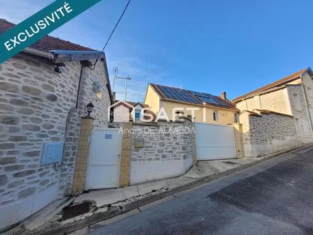 au cœur du vignoble champenois  une maison de caractère aux multiples possibilités