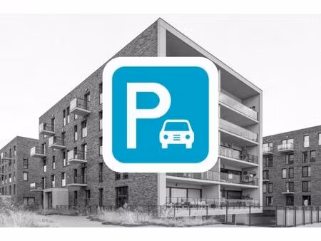 vrijstaande parking in residentie hemix