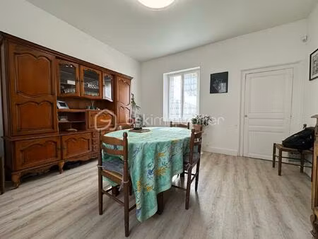 maison de village de 171 m² à mayet