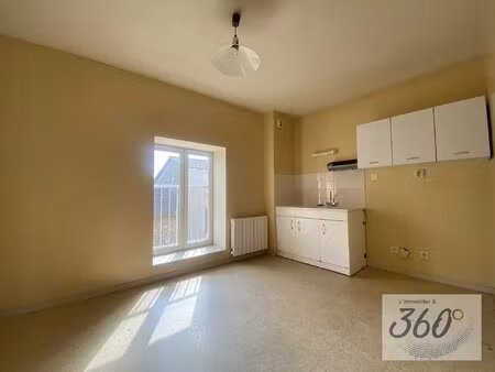 à louer – charmant t2 de 45 m² à monsols