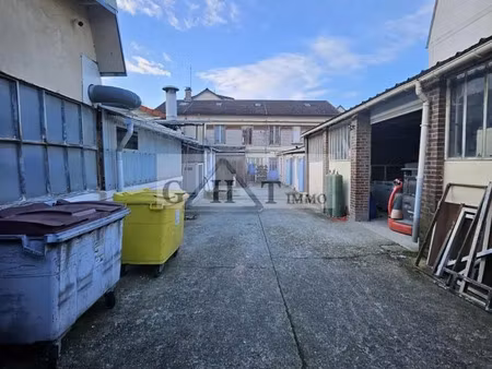 atelier mixte habitation 528 m²