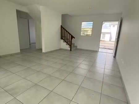 maison 4 pièces 85 m²