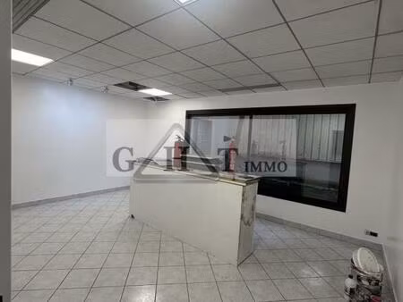 bureaux 150m² ris-orangis