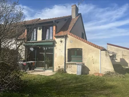 vente maison 3 pièces 76 m² à huriel (03380)  93 075 €
